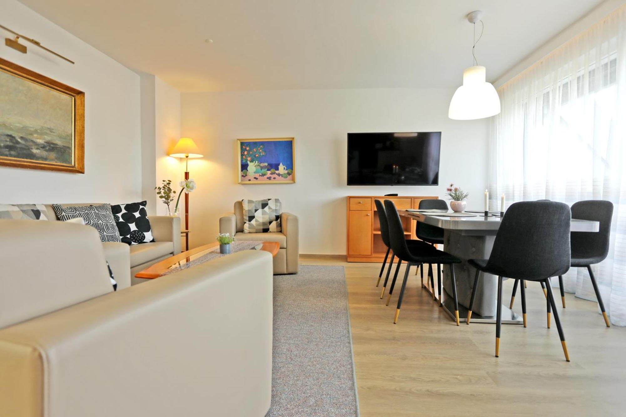 Atrium Apartman Heviz Mit Panoramaterrasse Und Tiefgarage Екстер'єр фото